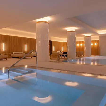 Hm Blanc Hotell 4*