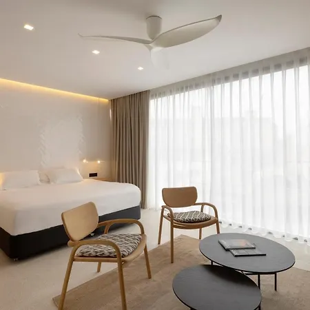Hm Blanc Hotell