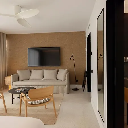 Hotell Hm Blanc